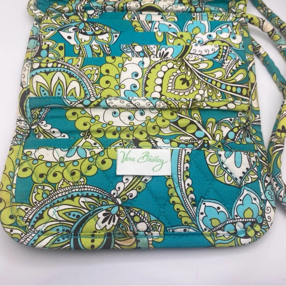 Vera Bradley Crossbody Wallet Purse in Peacock Retired 2007 50” Strap Never Used - Picture 4 of 6